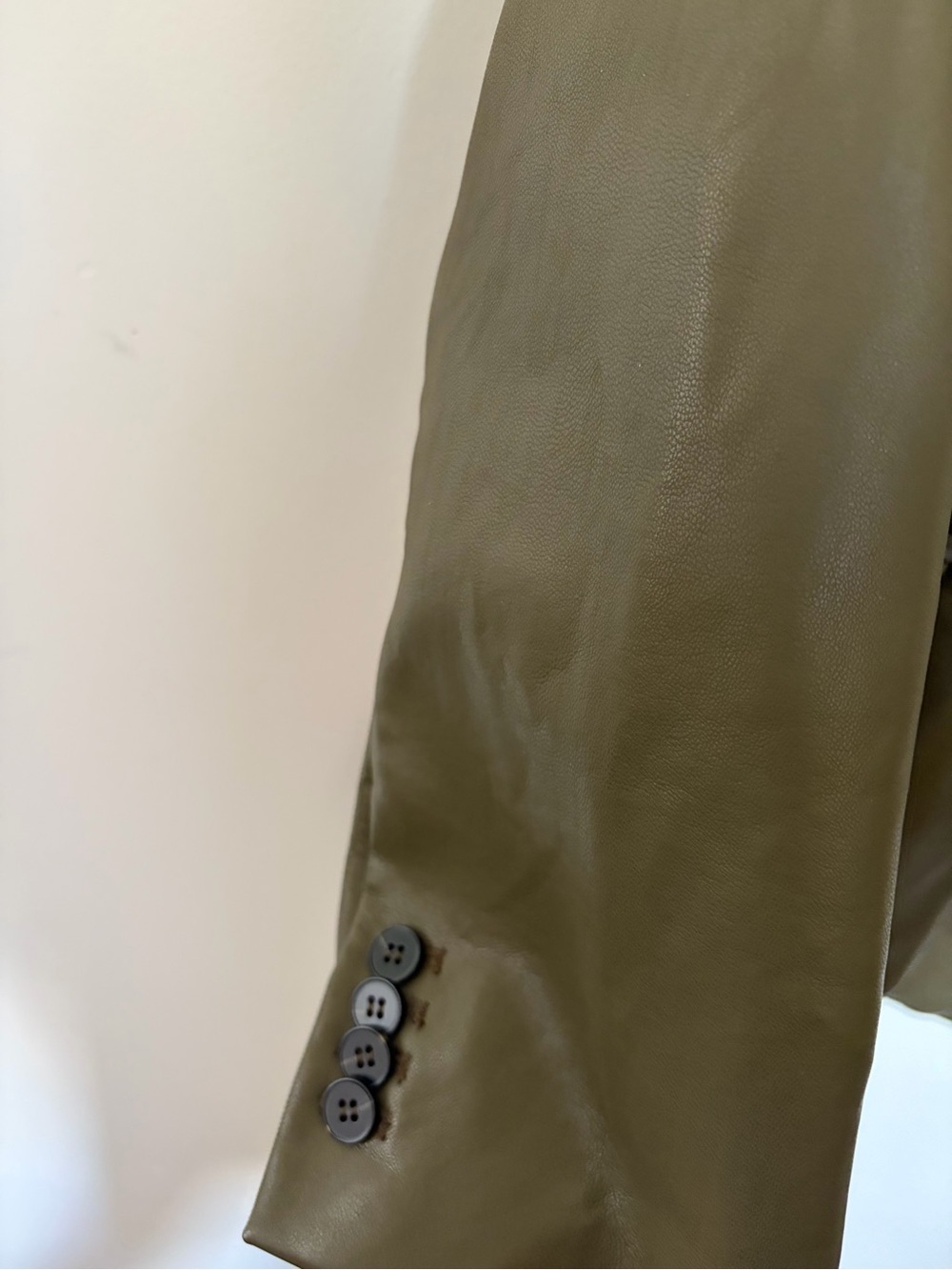 NWT Dynamite Oversized Faux Leather Blazer - XXS/XS - Picture 11 of 12